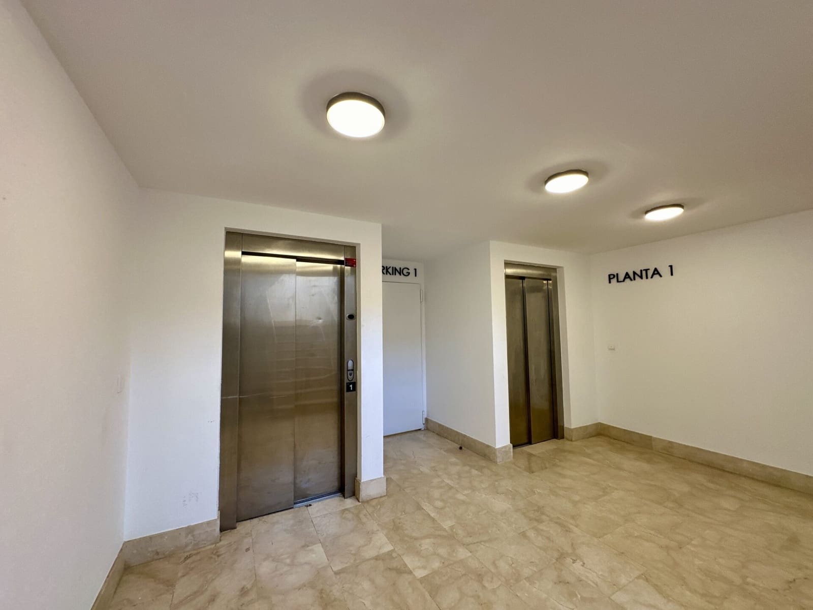 3 soveværelse Bungalow til leje i Mojacar med swimmingpool garage - € 1.395 (Ref: 8544485)