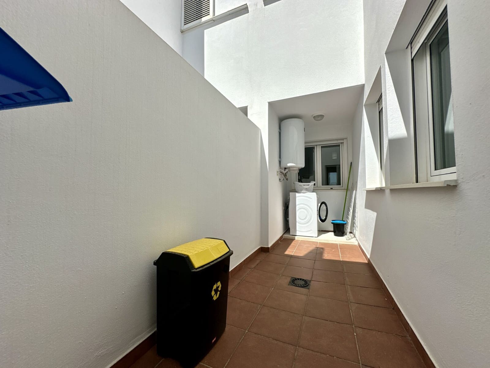 3 soveværelse Bungalow til leje i Mojacar med swimmingpool garage - € 1.395 (Ref: 8544485)