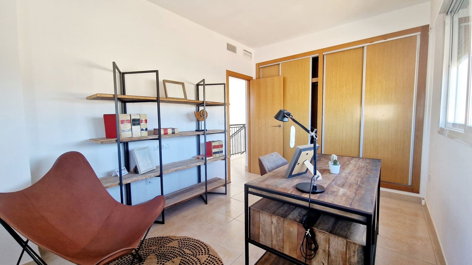 4 soverom Villa til salgs i Purias med svømmebasseng garasje - € 294 000 (Ref: 8561151)