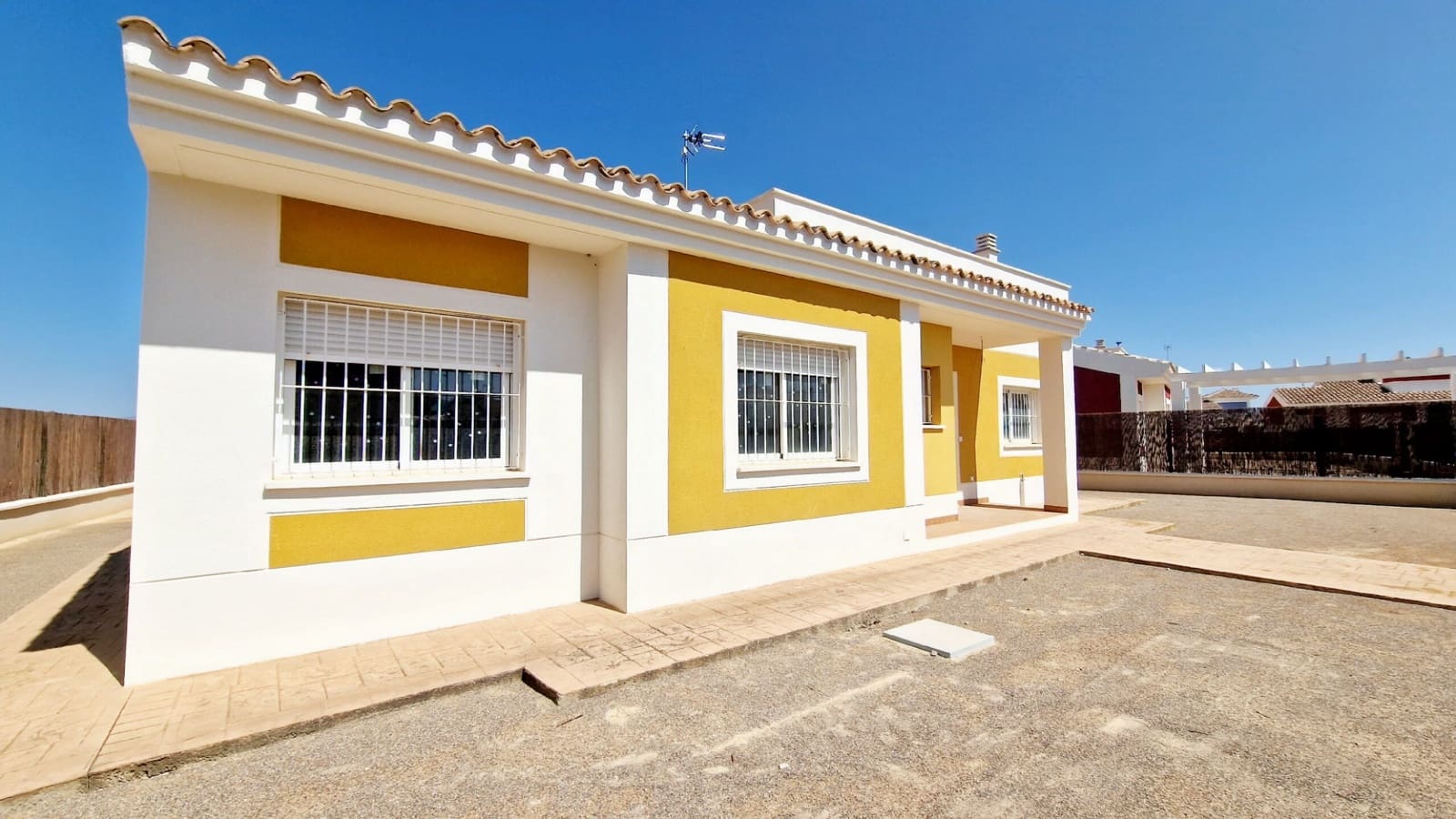 3 soverom Villa til salgs i Lorca med svømmebasseng garasje - € 254 000 (Ref: 8567842)