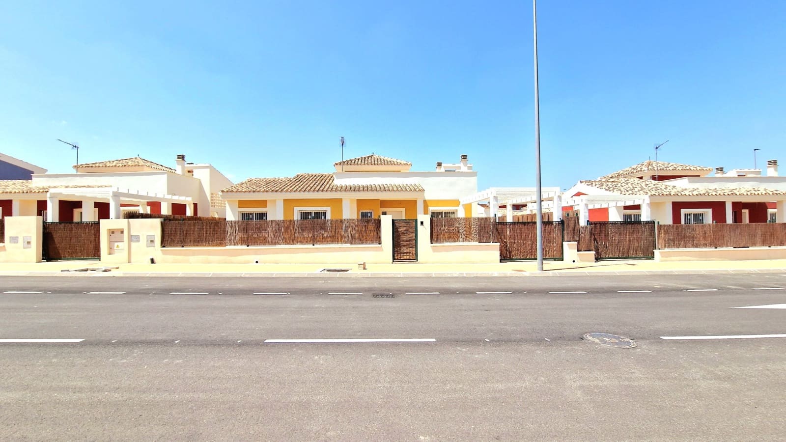 3 soverom Villa til salgs i Lorca med svømmebasseng garasje - € 254 000 (Ref: 8567842)