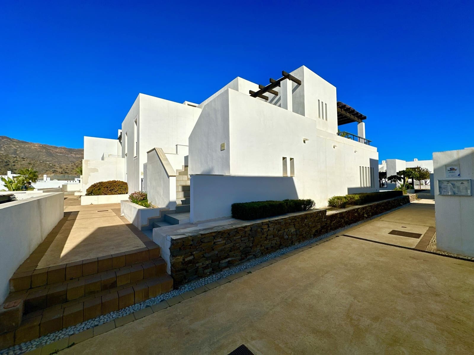 3 soveværelse Bungalow til salg i Mojacar med swimmingpool garage - € 339.950 (Ref: 8777758)