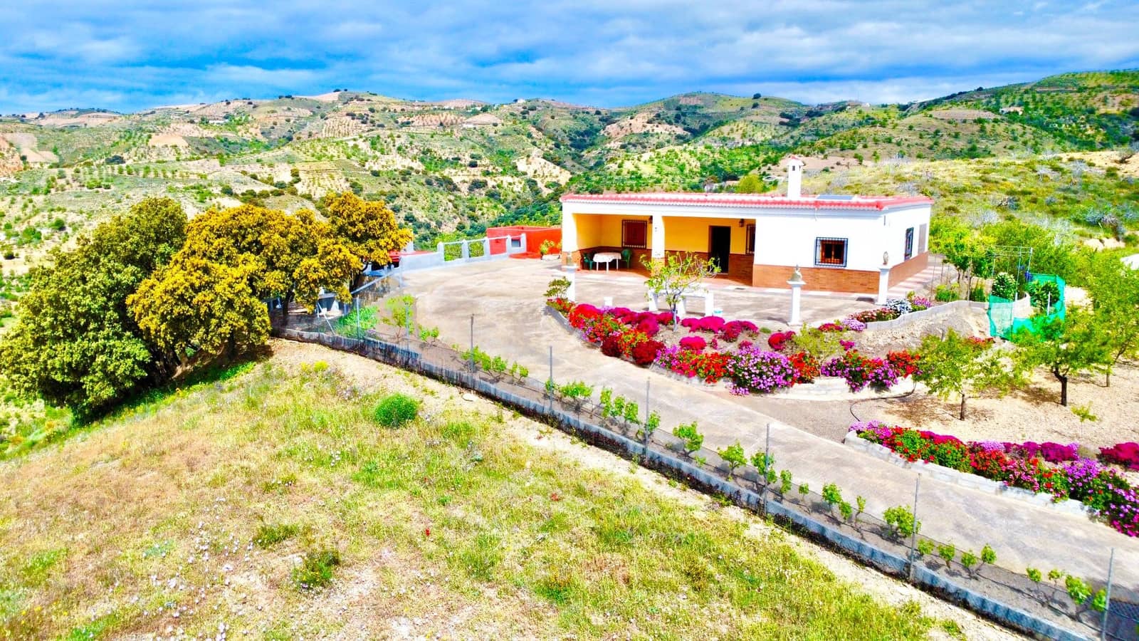 3 camera da letto Villa in vendita in Albondon - 187.000 € (Rif: 9026374)