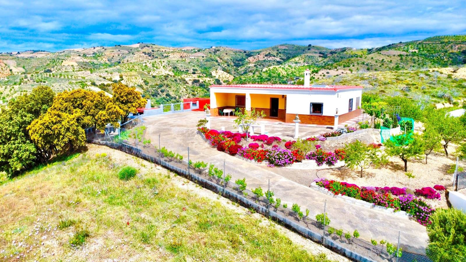 3 camera da letto Villa in vendita in Albondon - 187.000 € (Rif: 9026374)