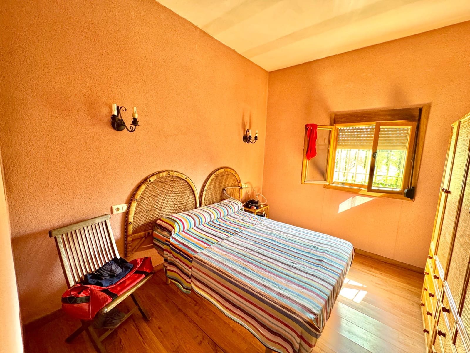 2 soveværelse Finca/Landehus til salg i Sierra Nevada - € 220.400 (Ref: 9100490)