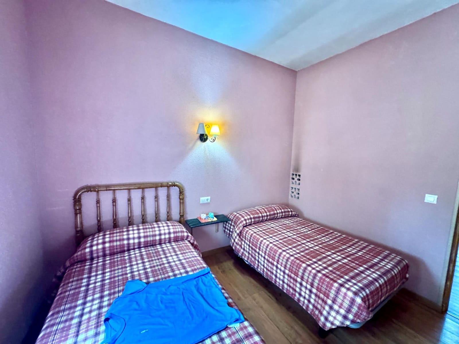 2 soveværelse Finca/Landehus til salg i Sierra Nevada - € 220.400 (Ref: 9100490)