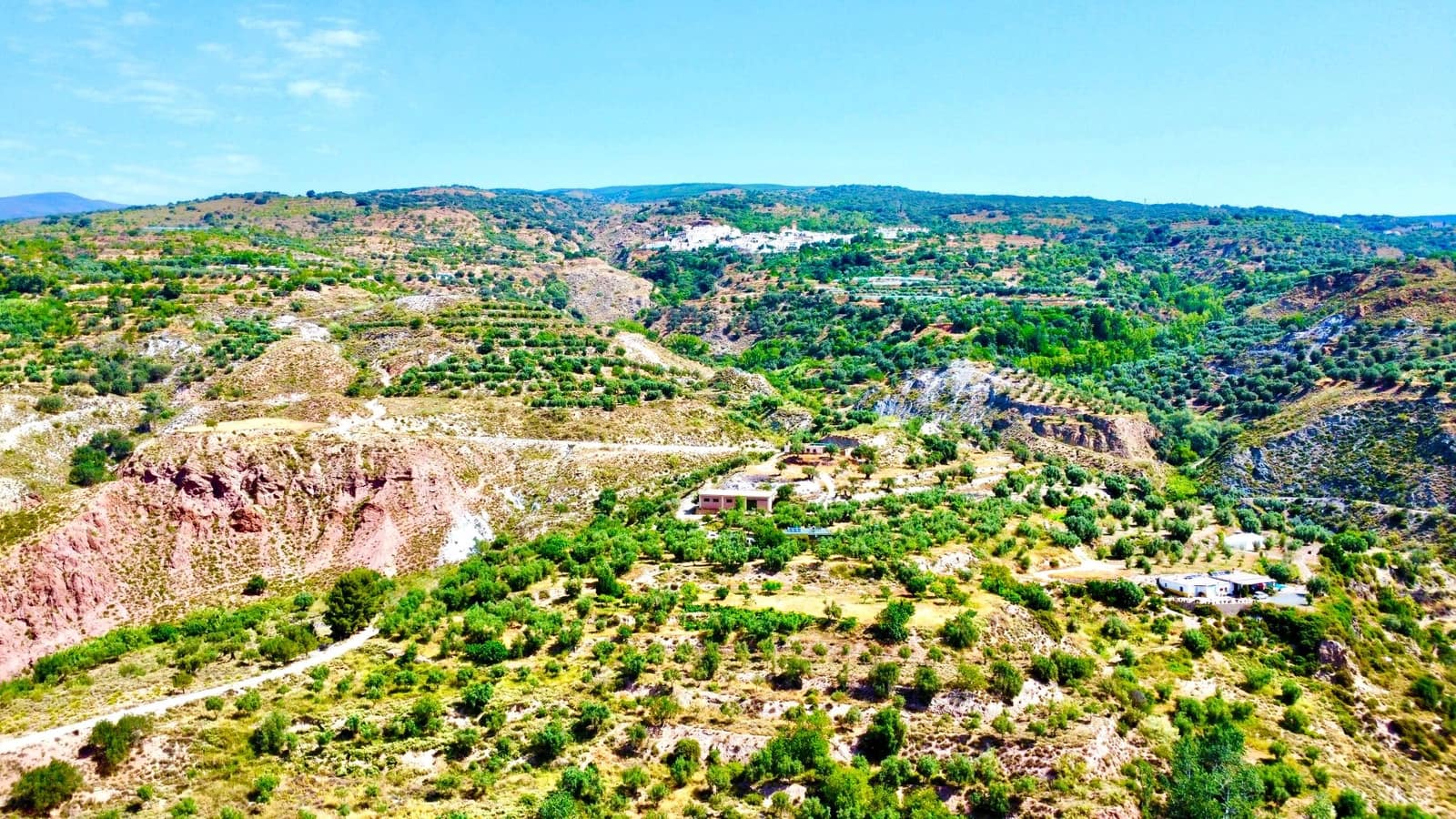 2 soveværelse Finca/Landehus til salg i Sierra Nevada - € 220.400 (Ref: 9100490)