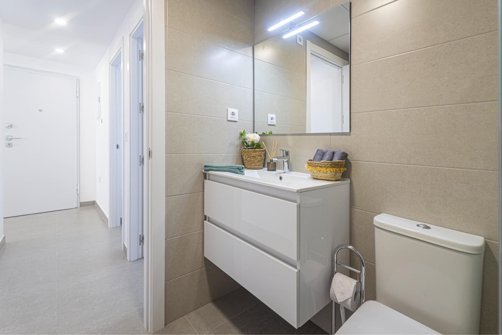 2 soverom Leilighet til salgs i La Manga del Mar Menor med svømmebasseng garasje - € 196 028 (Ref: 9111865)