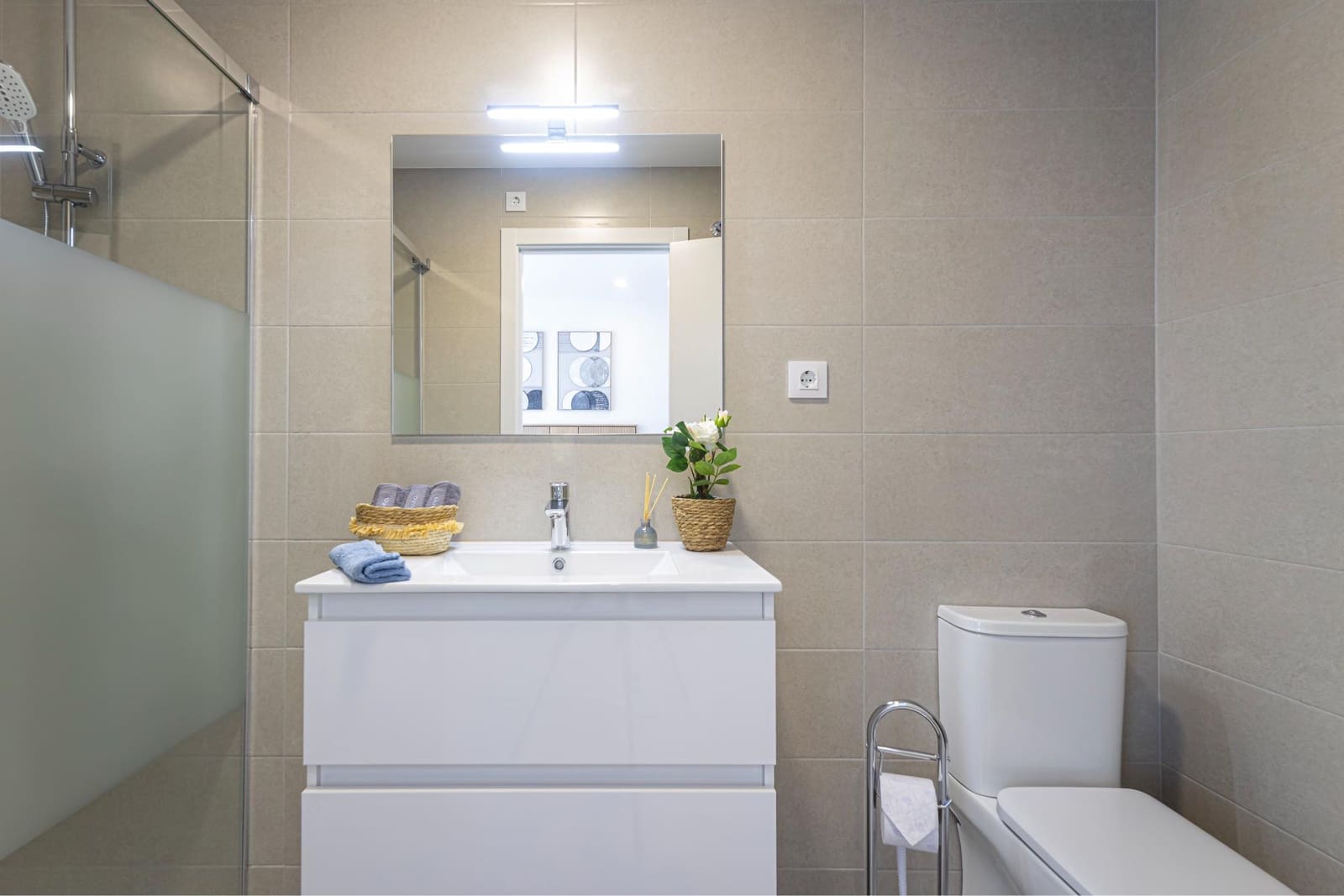 2 soverom Leilighet til salgs i La Manga del Mar Menor med svømmebasseng garasje - € 196 028 (Ref: 9111865)