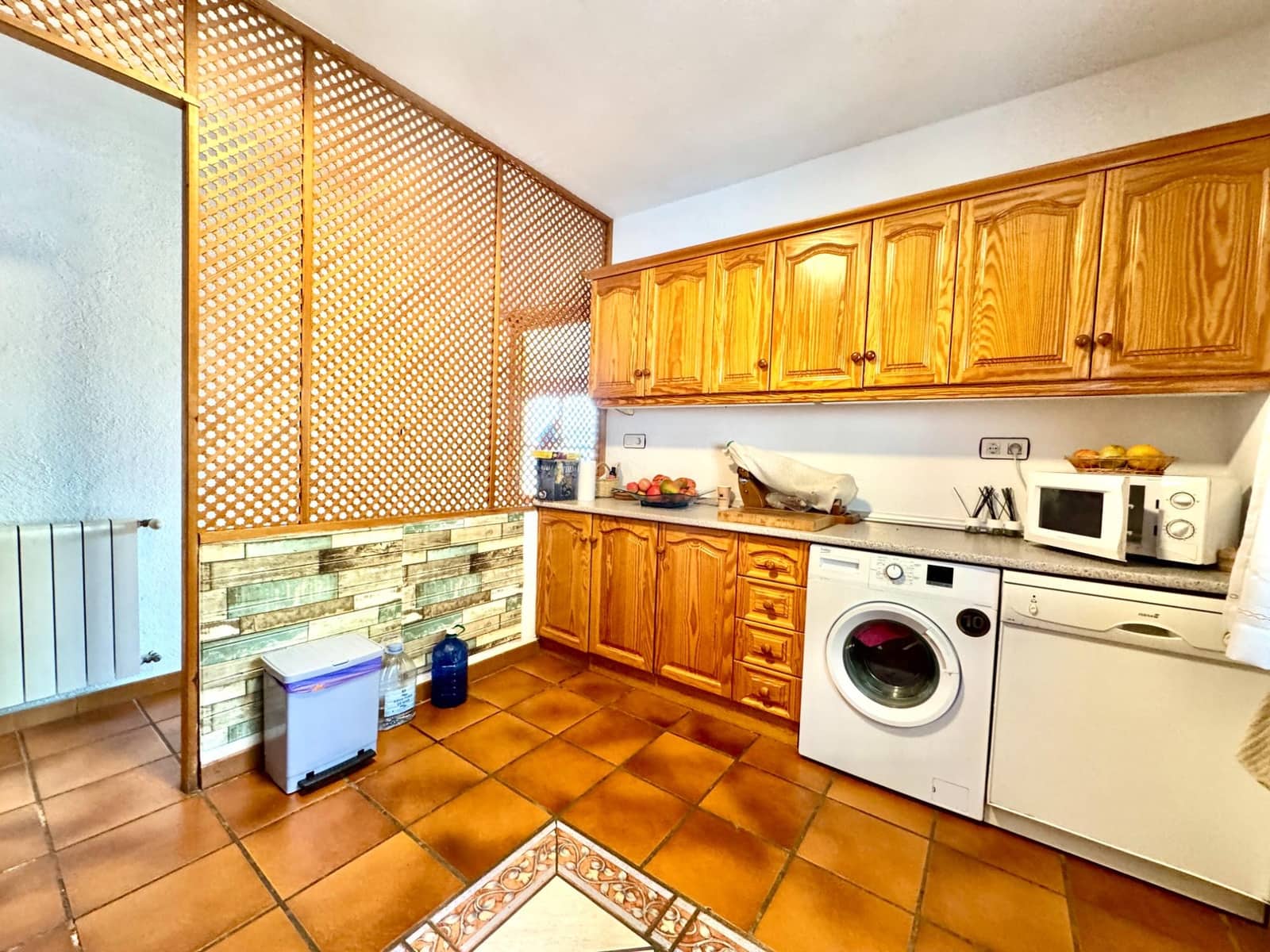 6 soverom Villa til salgs i Berchules med svømmebasseng - € 280 000 (Ref: 9371749)