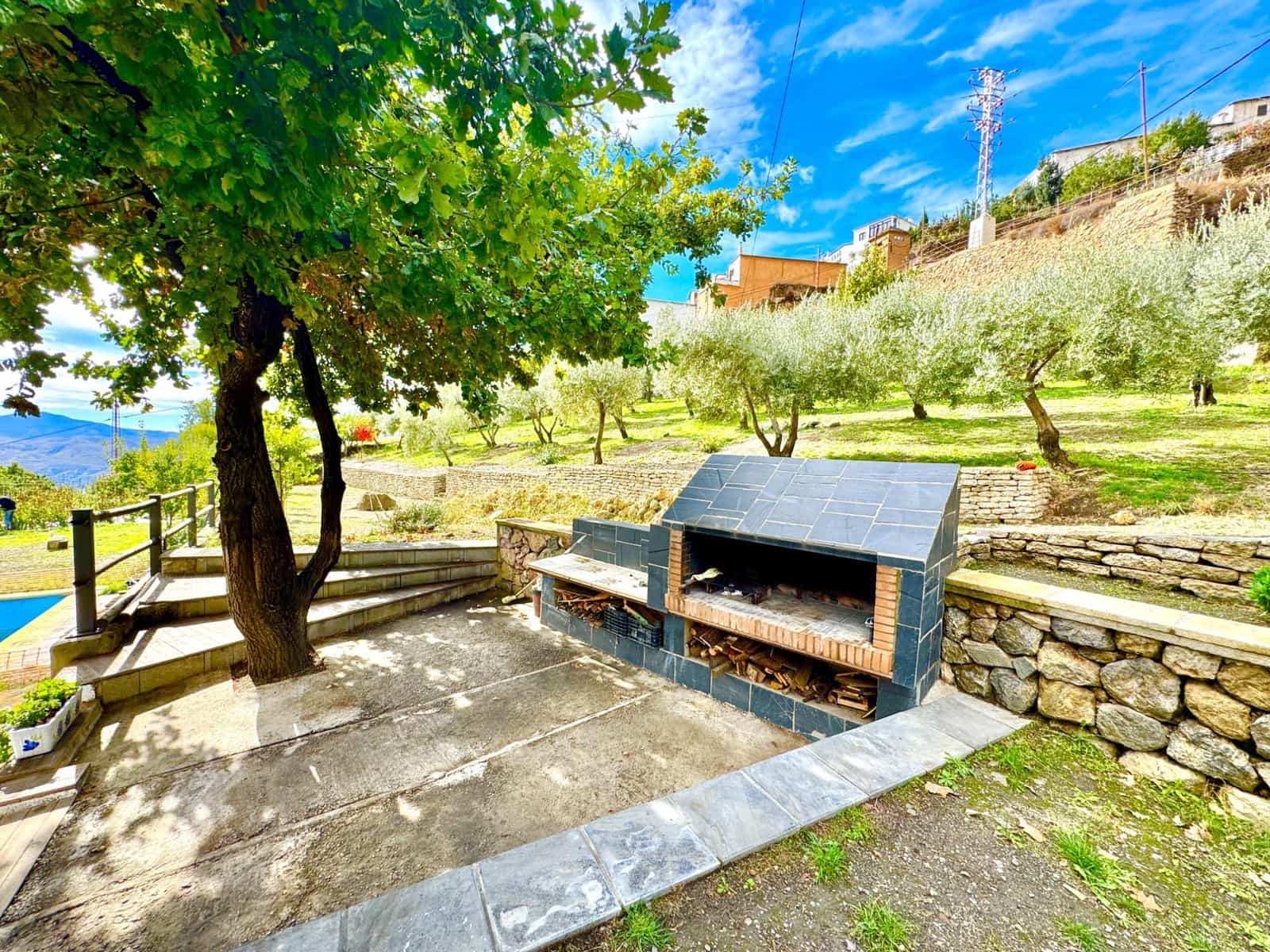 6 soverom Villa til salgs i Berchules med svømmebasseng - € 280 000 (Ref: 9371749)