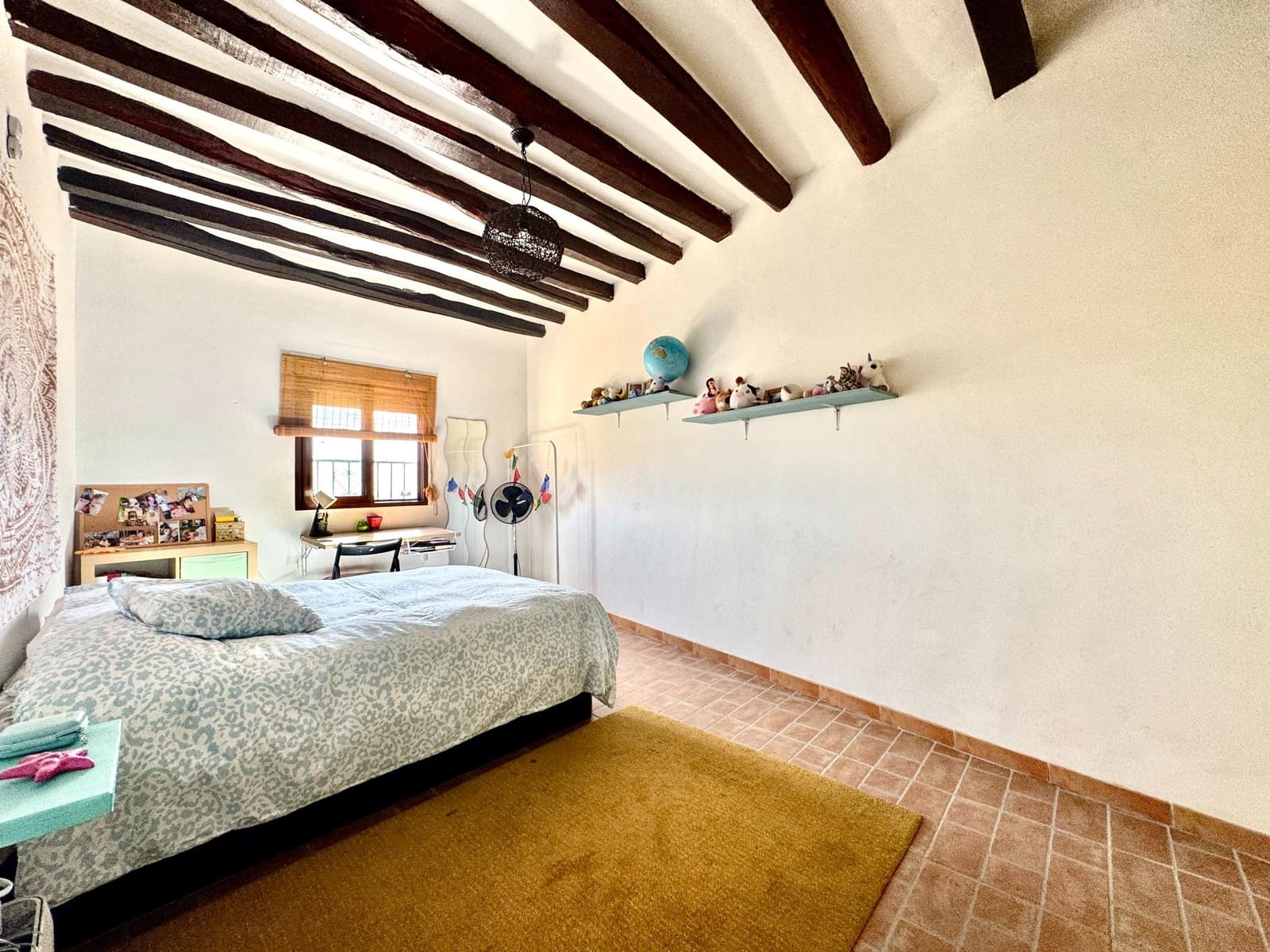 4 bedroom Villa for sale in Valor with garage - € 155,000 (Ref: 9387495)