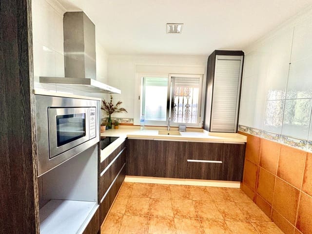 3 makuuhuone Omakotitalo myytävänä paikassa Adra - 156 500 € (Ref: 9387496)