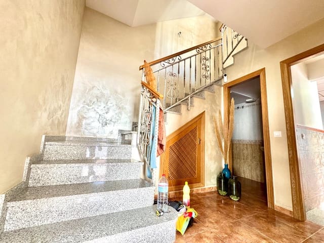 3 makuuhuone Omakotitalo myytävänä paikassa Adra - 156 500 € (Ref: 9387496)