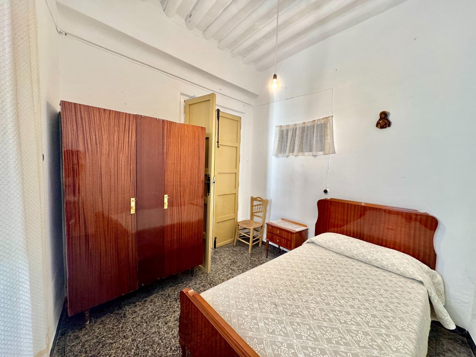 12 soverom Villa til salgs i Laroles med garasje - € 129 500 (Ref: 9387497)