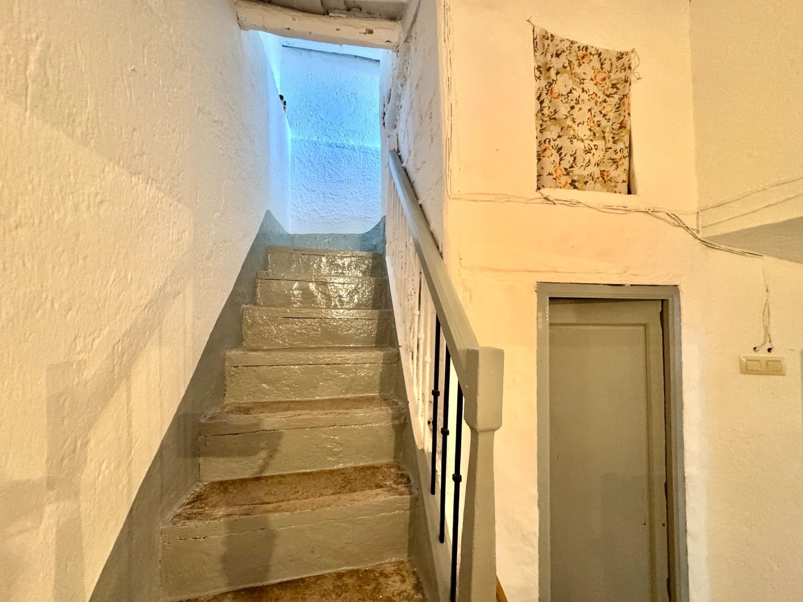 12 soverom Villa til salgs i Laroles med garasje - € 129 500 (Ref: 9387497)