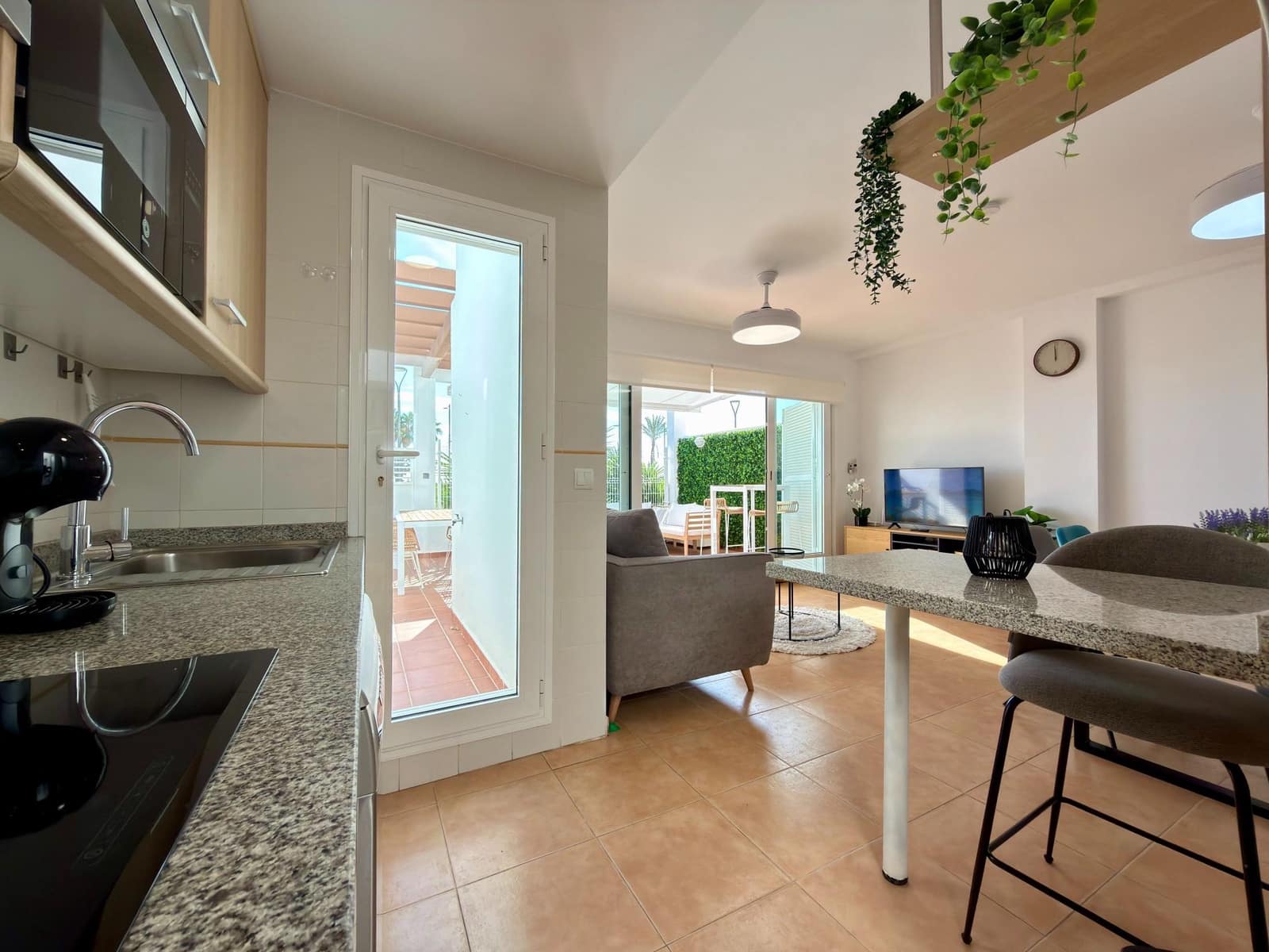 3 bedroom Bungalow for rent in Mojacar with pool garage - € 1,350 (Ref: 9390179)