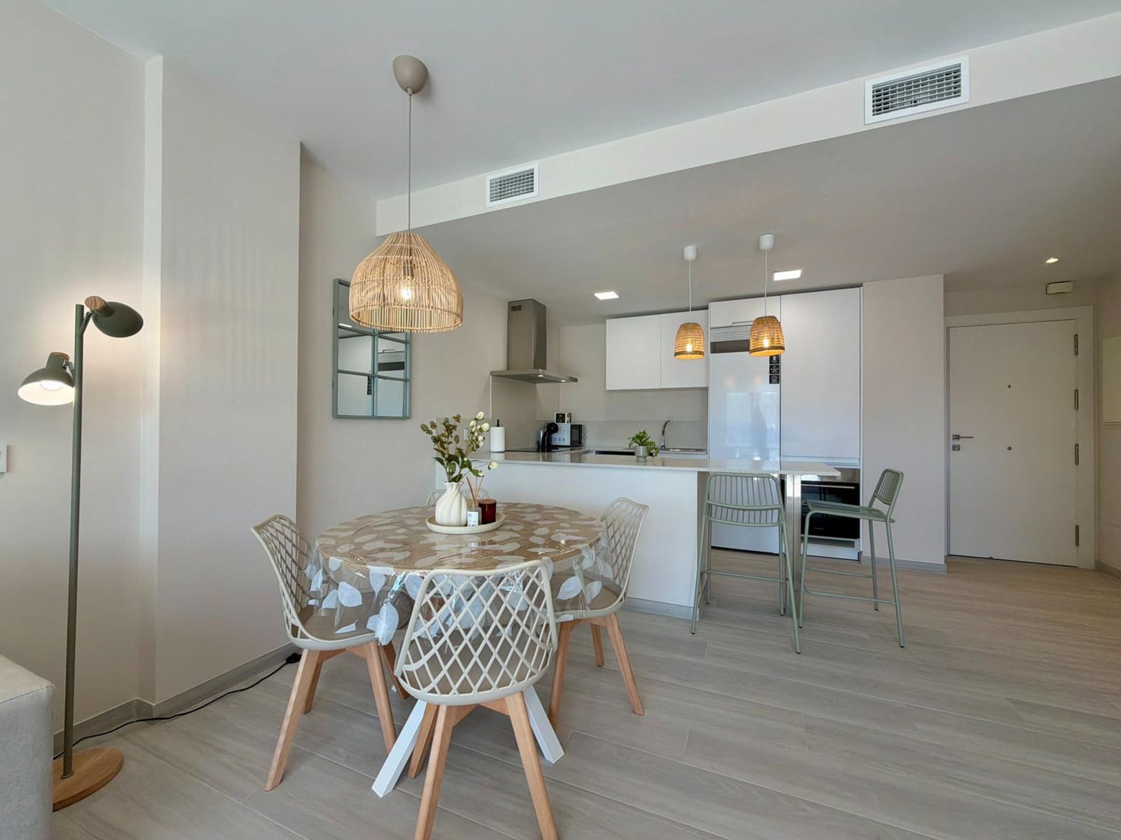 2 sovrum Lägenhet att hyra i Vera med pool garage - 950 € (Ref: 9419088)