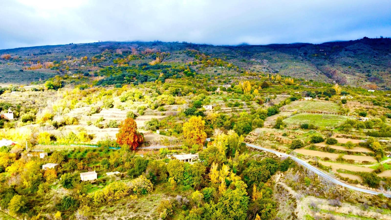 3 sovrum Villa till salu i Yegen med garage - 275 000 € (Ref: 9455906)