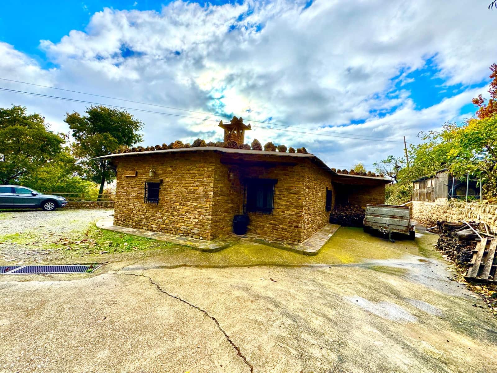 3 sovrum Villa till salu i Yegen med garage - 275 000 € (Ref: 9455906)