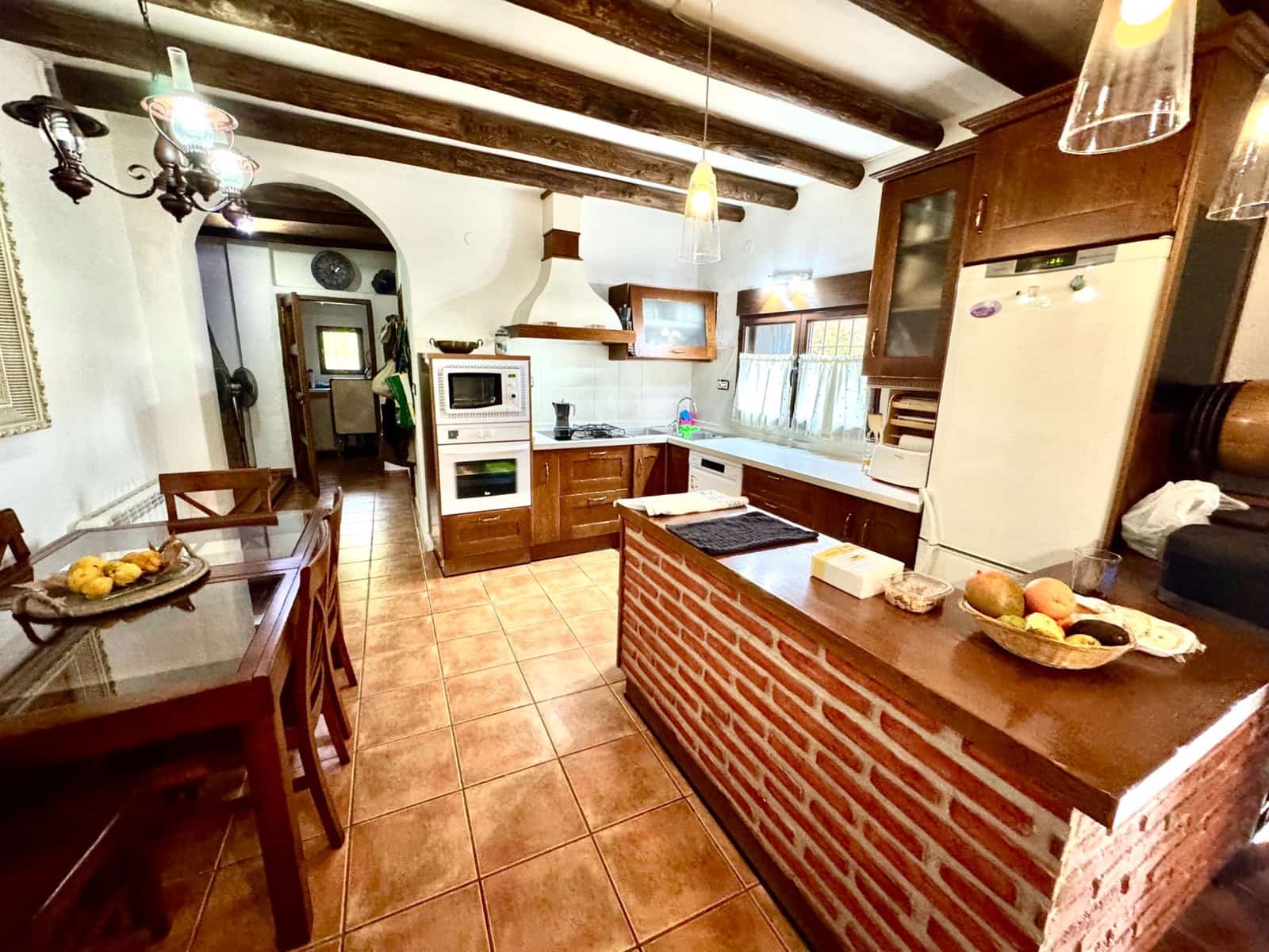 3 sovrum Villa till salu i Yegen med garage - 275 000 € (Ref: 9455906)