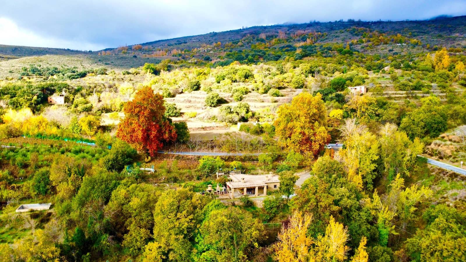 3 sovrum Villa till salu i Yegen med garage - 275 000 € (Ref: 9455906)