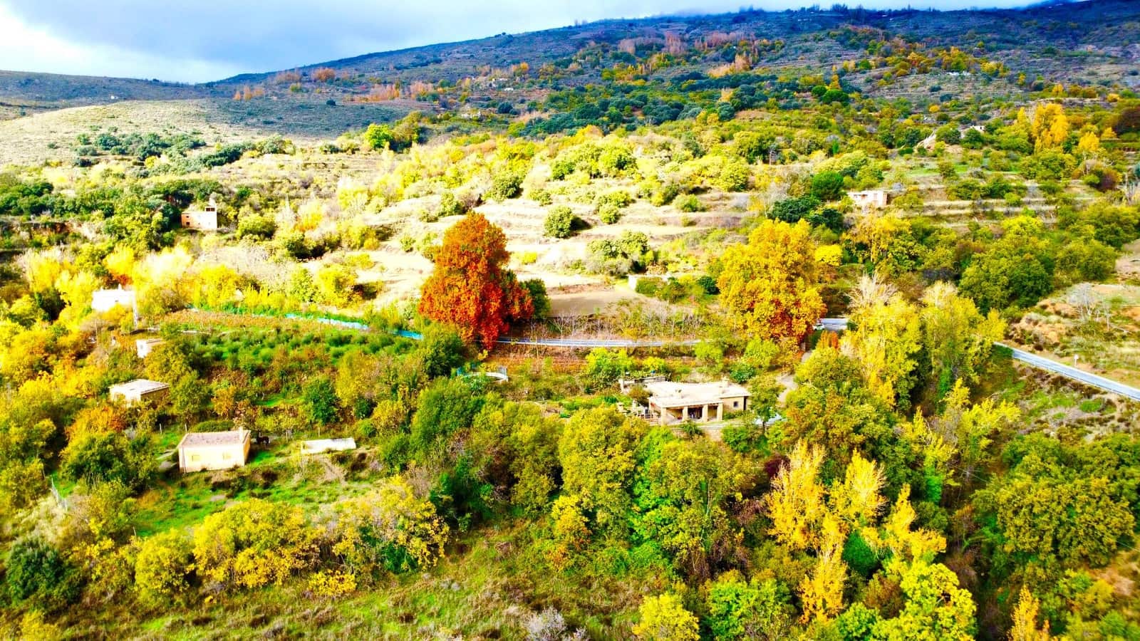 3 sovrum Villa till salu i Yegen med garage - 275 000 € (Ref: 9455906)