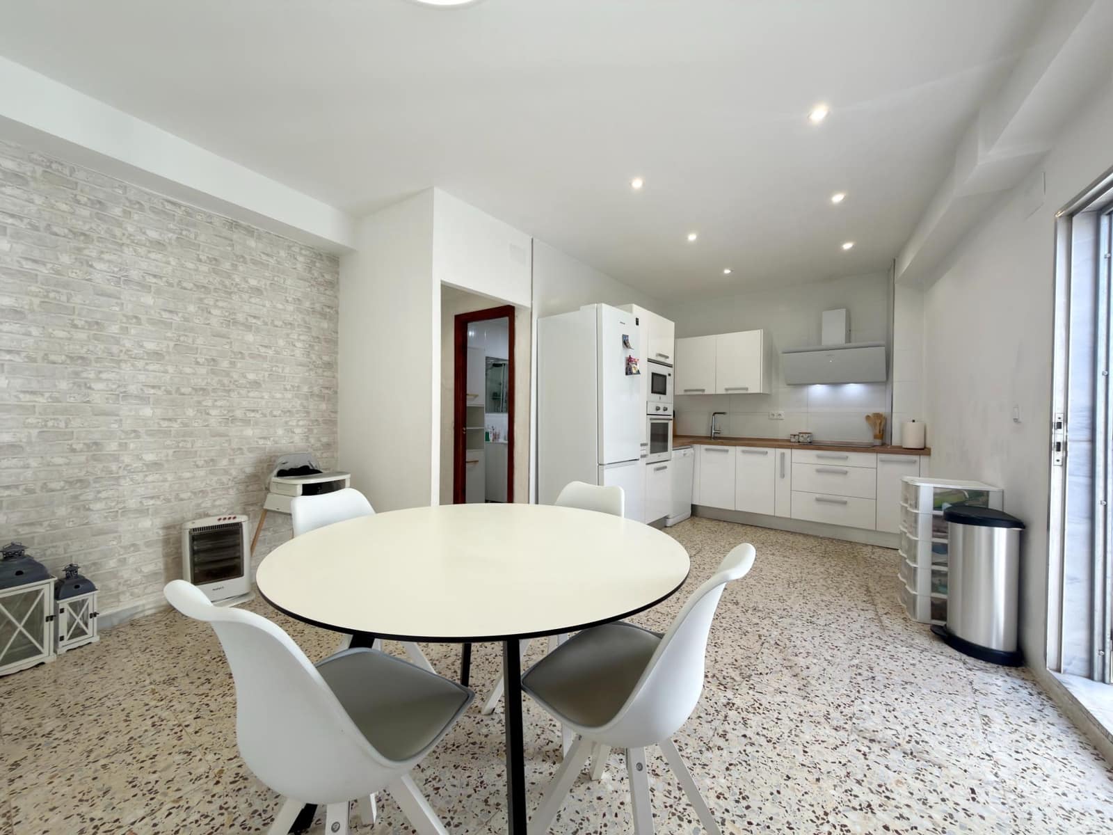 3 sovrum Villa till salu i Canjayar med garage - 99 950 € (Ref: 9529463)