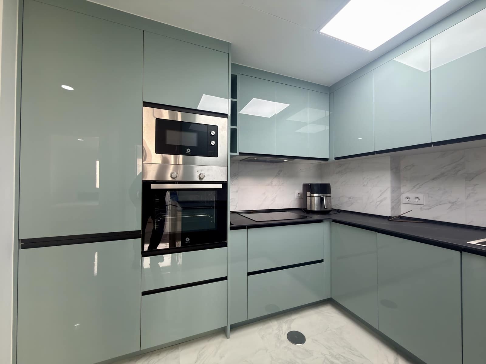 3 sypialnia Apartament na sprzedaż w Mojacar z basenem garażem - 350 000 € (Ref: 9603098)