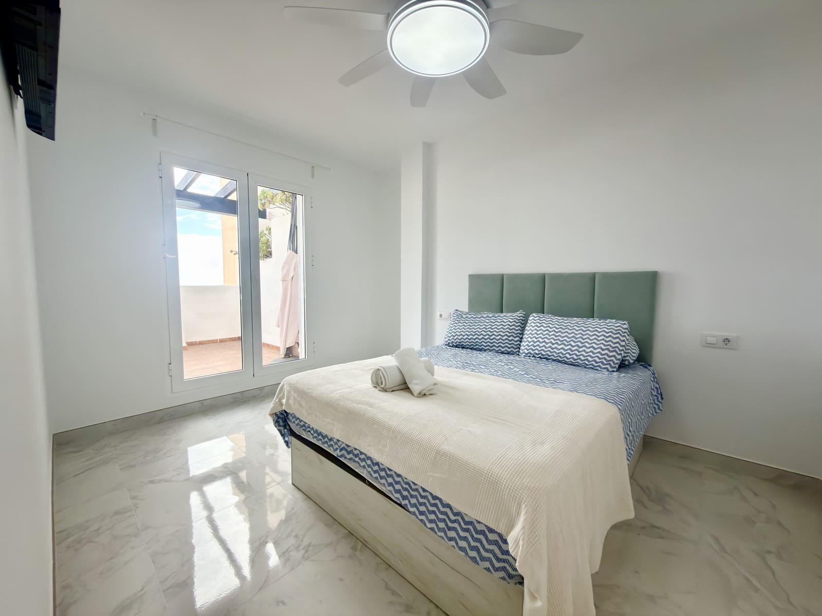 3 sypialnia Apartament na sprzedaż w Mojacar z basenem garażem - 350 000 € (Ref: 9603098)