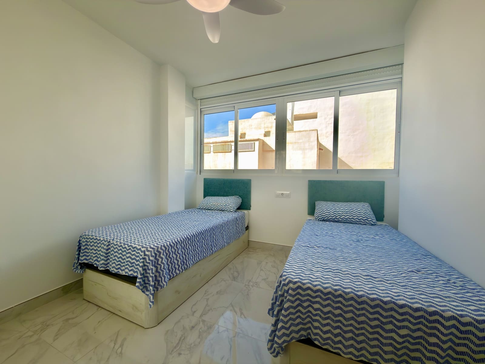 3 sypialnia Apartament na sprzedaż w Mojacar z basenem garażem - 350 000 € (Ref: 9603098)