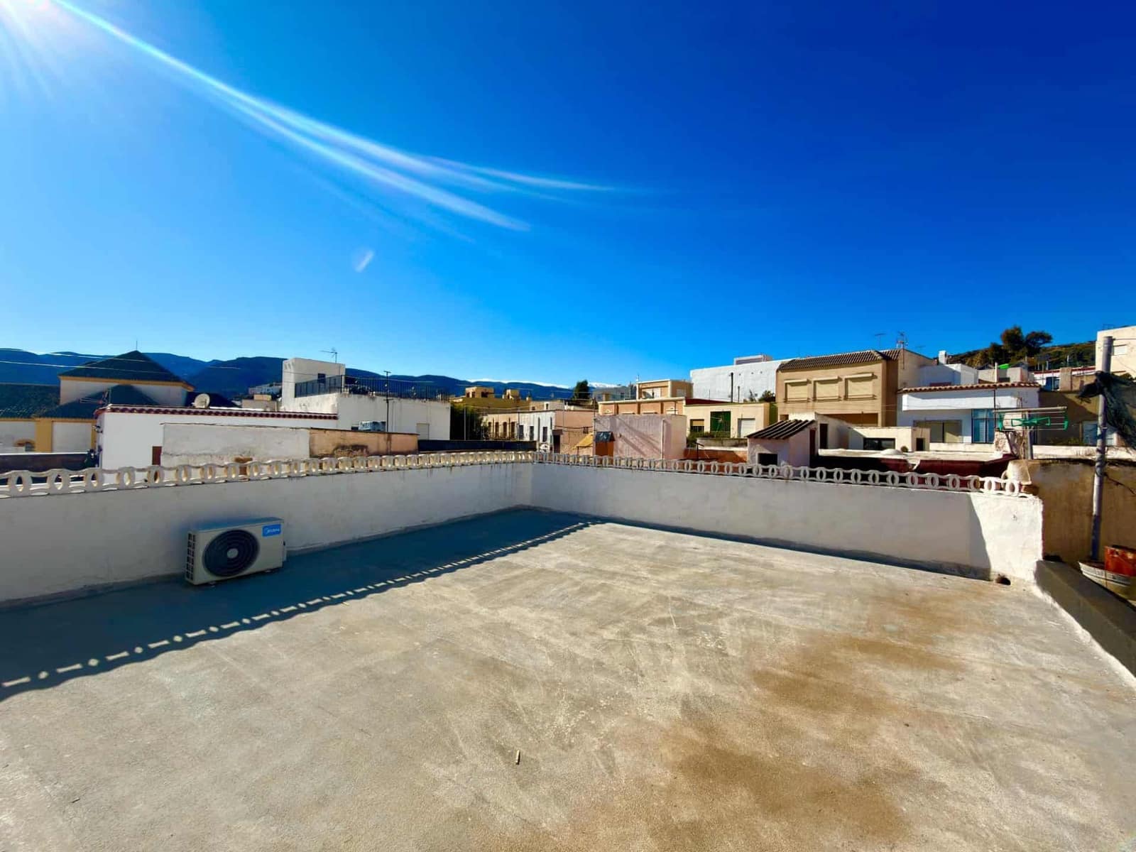 3 soveværelse Villa til salg i Canjayar med garage - € 99.950 (Ref: 9603101)