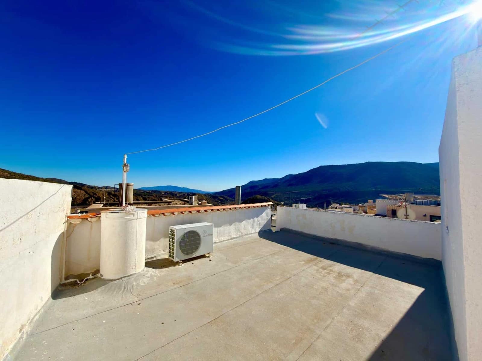 3 soveværelse Villa til salg i Canjayar med garage - € 99.950 (Ref: 9603101)