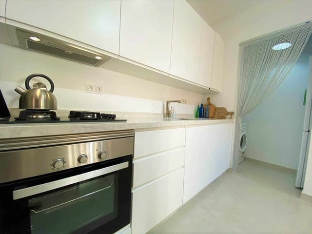 2 bedroom Townhouse for sale in Tabernas with garage - € 109,000 (Ref: 9603102)