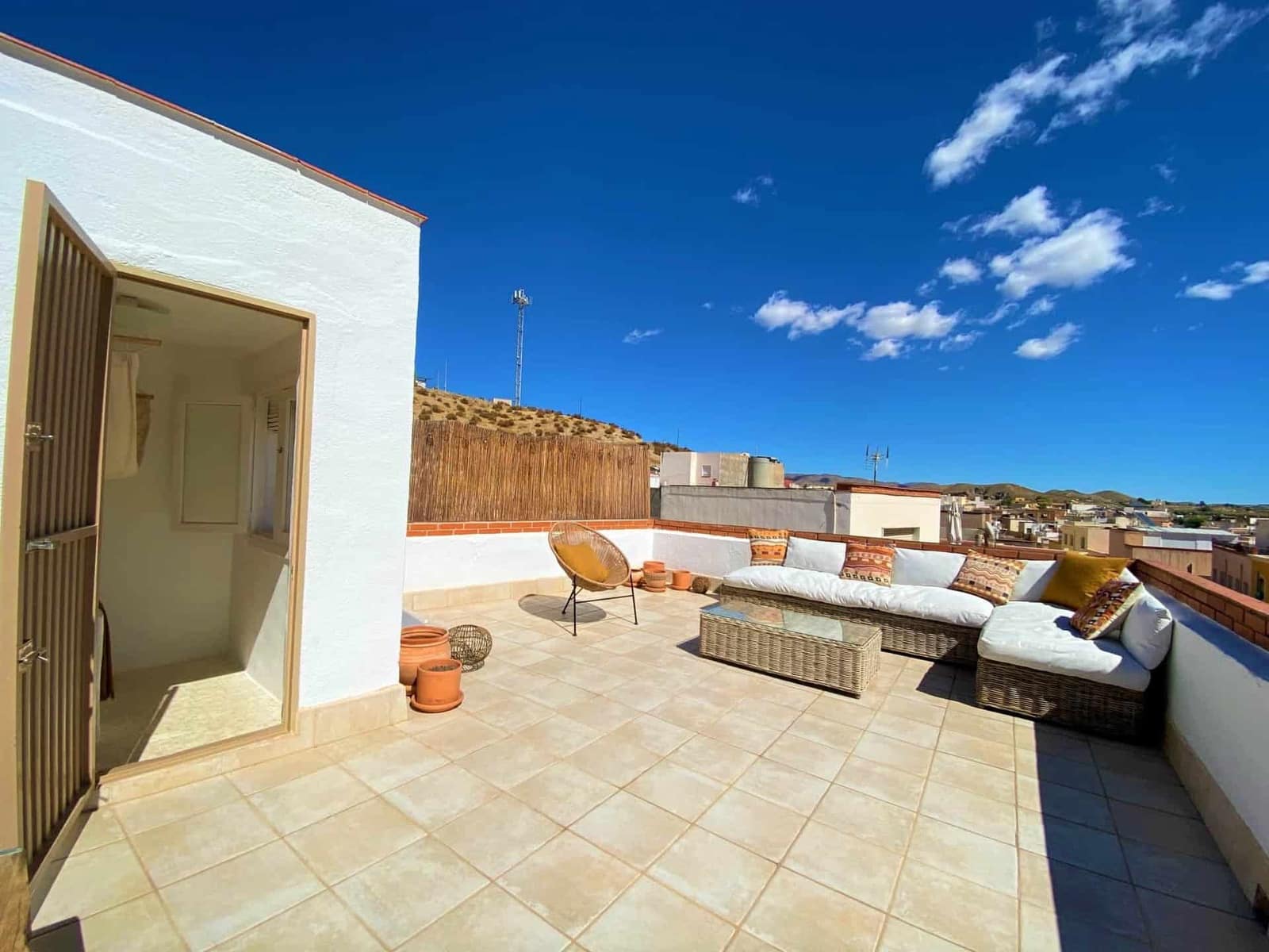 Casa de 2 habitaciones en Tabernas en venta con garaje - 109.000 € (Ref: 9603102)