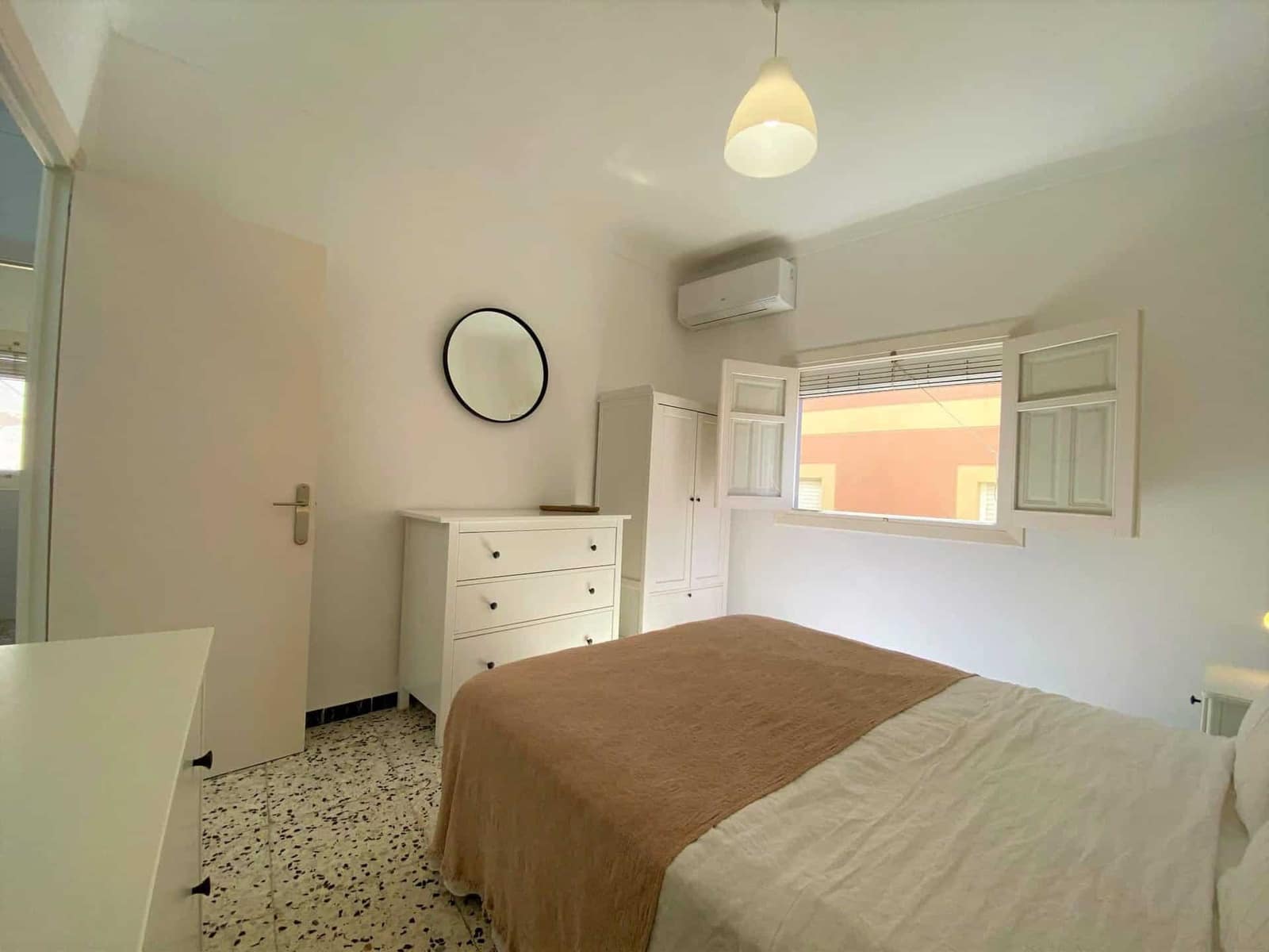 Casa de 2 habitaciones en Tabernas en venta con garaje - 109.000 € (Ref: 9603102)