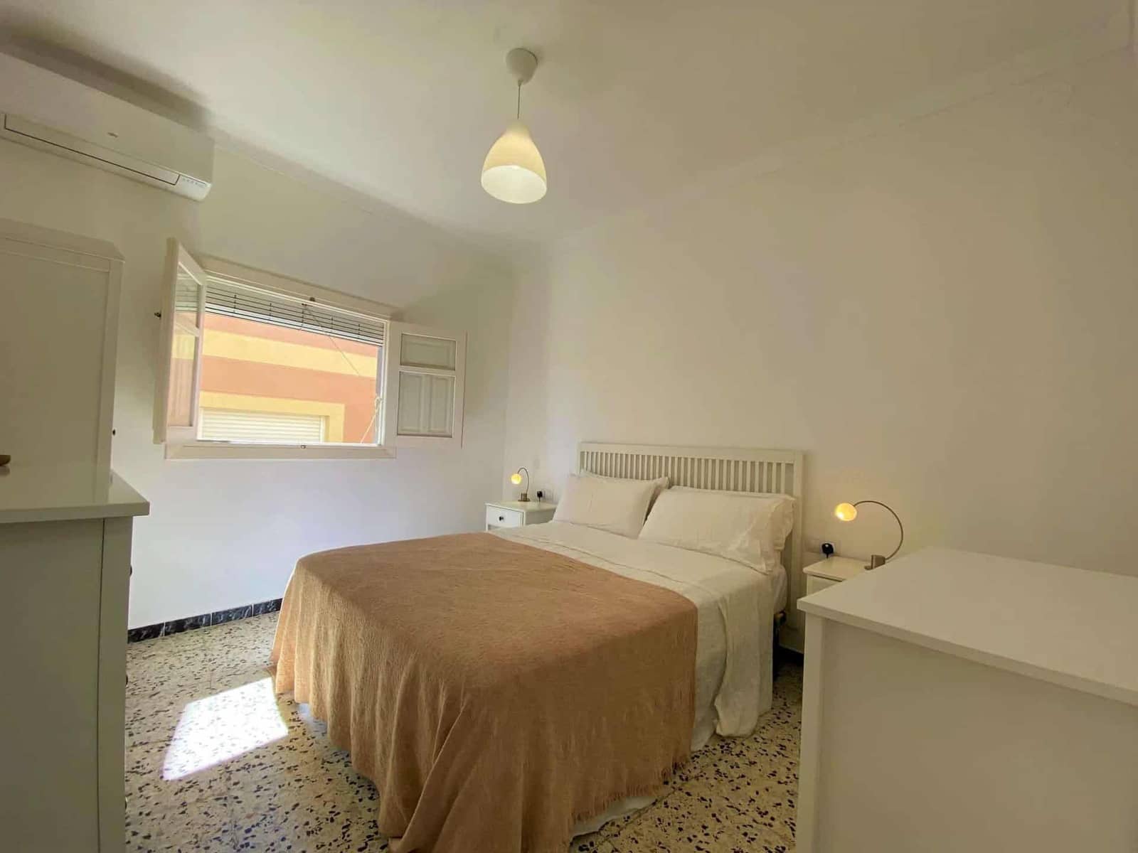 Casa de 2 habitaciones en Tabernas en venta con garaje - 109.000 € (Ref: 9603102)