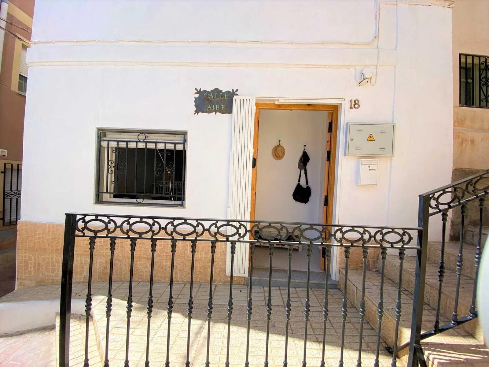 Casa de 2 habitaciones en Tabernas en venta con garaje - 109.000 € (Ref: 9603102)