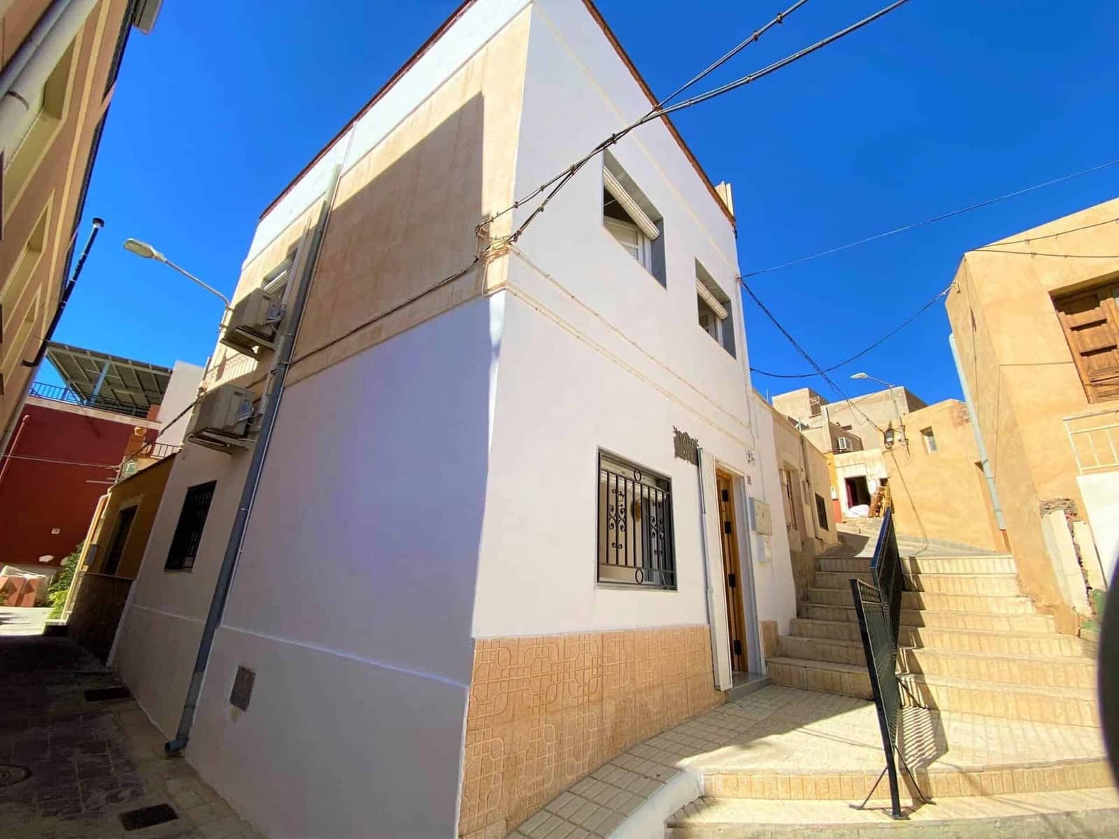 Casa de 2 habitaciones en Tabernas en venta con garaje - 109.000 € (Ref: 9603102)