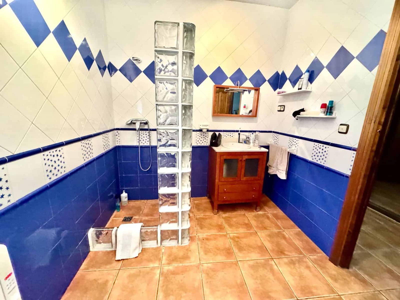 3 Zimmer Villa zu verkaufen in Yegen mit Garage - 275.000 € (Ref: 9603104)