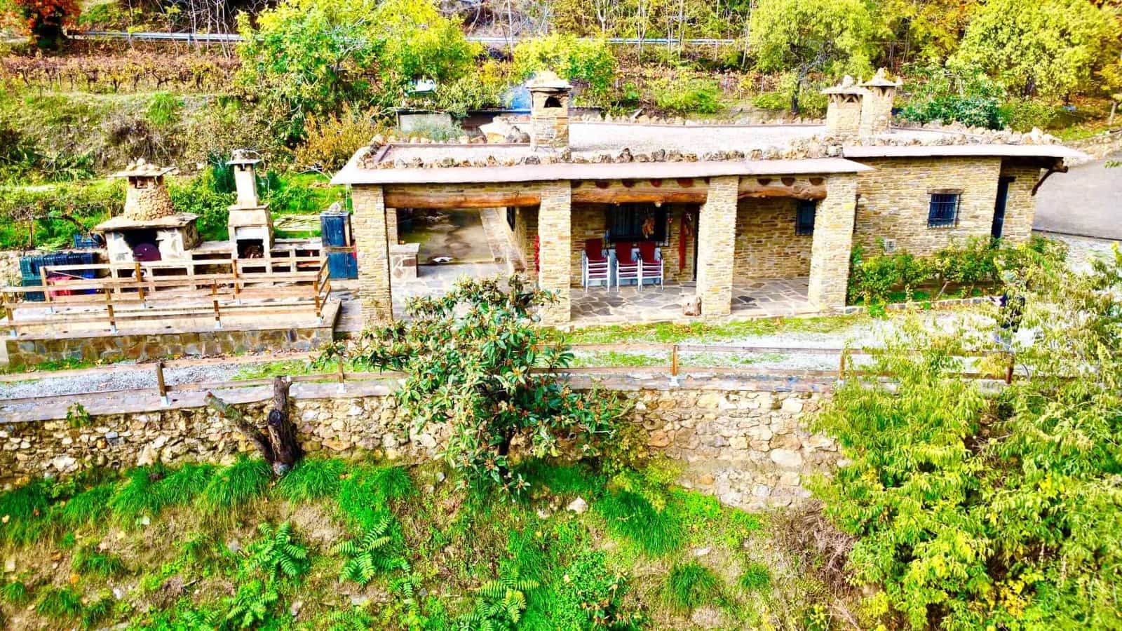 3 Zimmer Villa zu verkaufen in Yegen mit Garage - 275.000 € (Ref: 9603104)