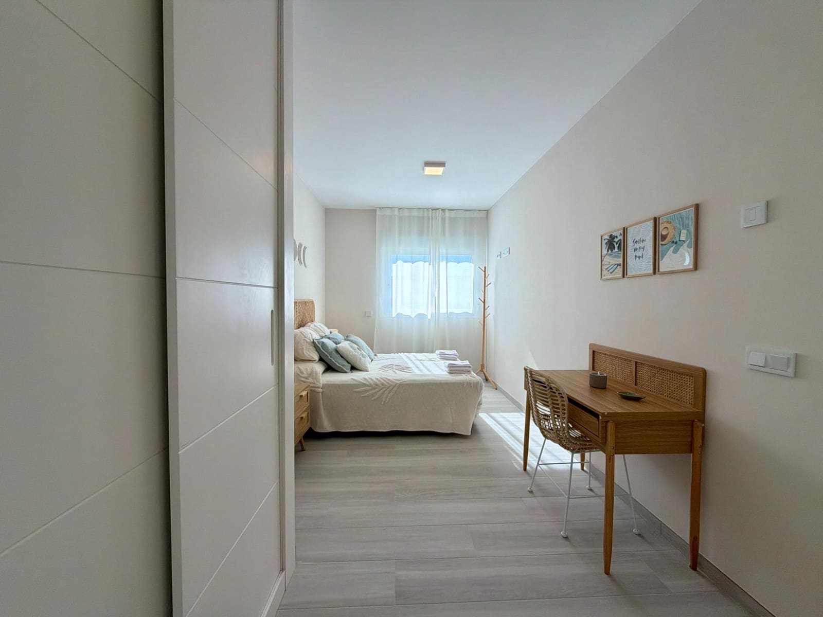 2 makuuhuone Huoneisto vuokrattavana paikassa Vera mukana uima-altaan 
autotalli - 950 € (Ref: 9603105)