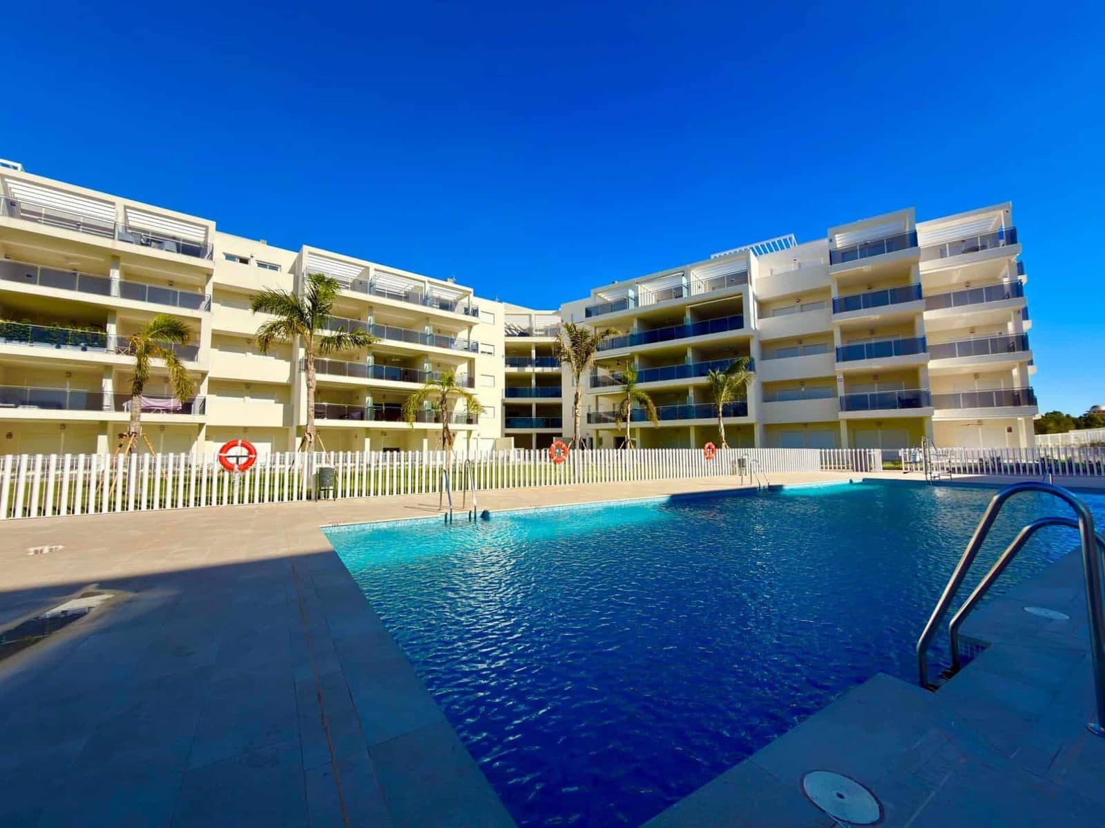 2 Zimmer Apartment zu vermieten in Vera mit Pool Garage - 950 € (Ref: 9603105)