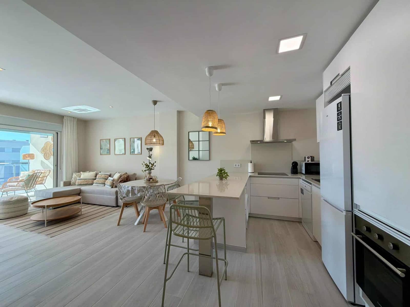 2 Zimmer Apartment zu vermieten in Vera mit Pool Garage - 950 € (Ref: 9603105)