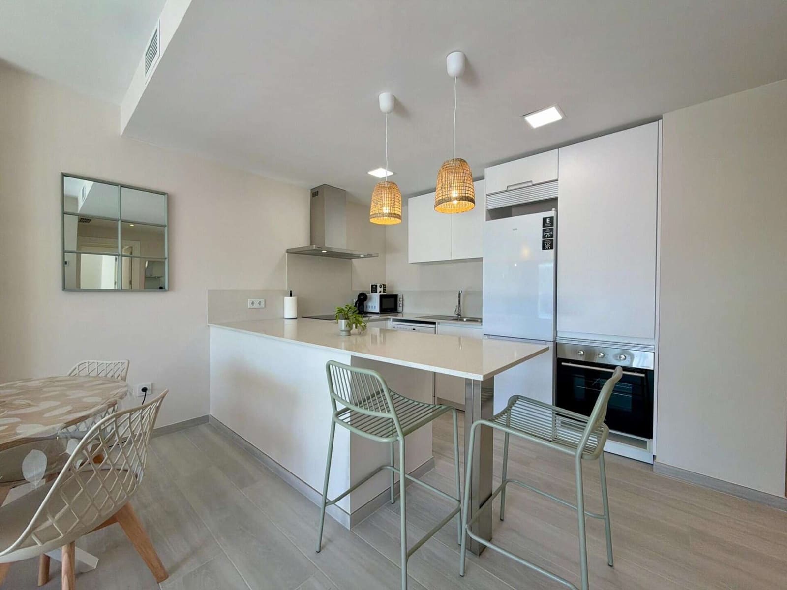 2 Zimmer Apartment zu vermieten in Vera mit Pool Garage - 950 € (Ref: 9603105)