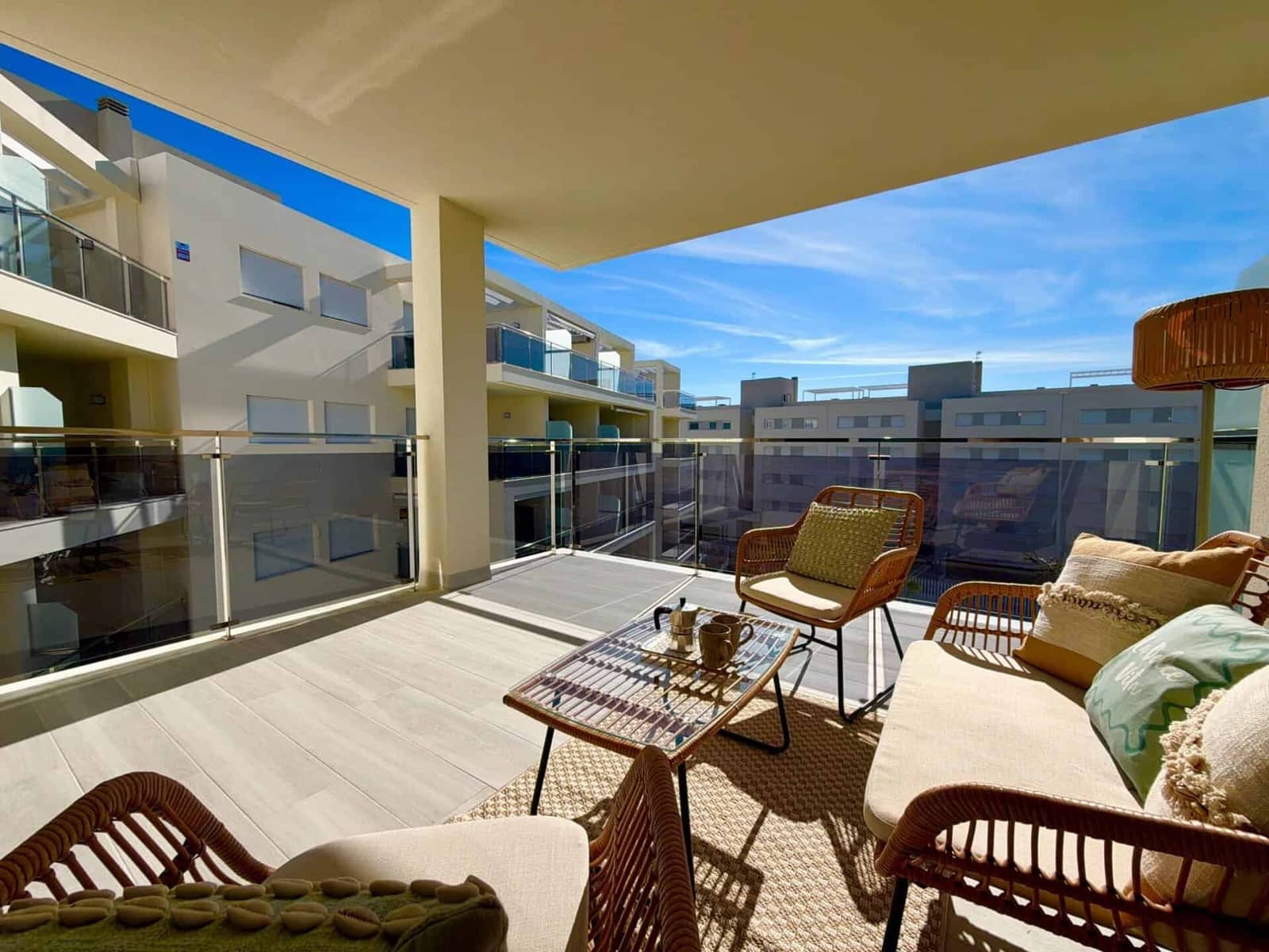 2 Zimmer Apartment zu vermieten in Vera mit Pool Garage - 950 € (Ref: 9603105)