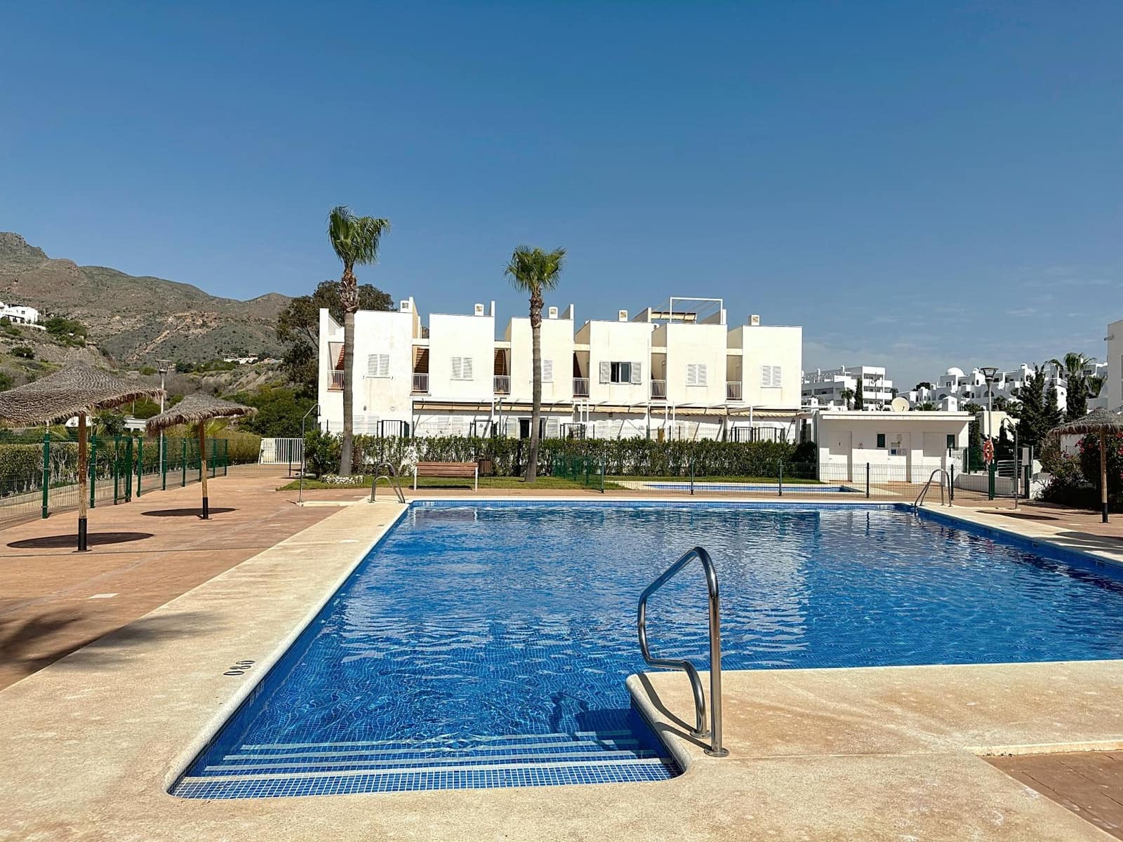 4 bedroom Penthouse for sale in Mojacar with garage - € 495,000 (Ref: 9603106)
