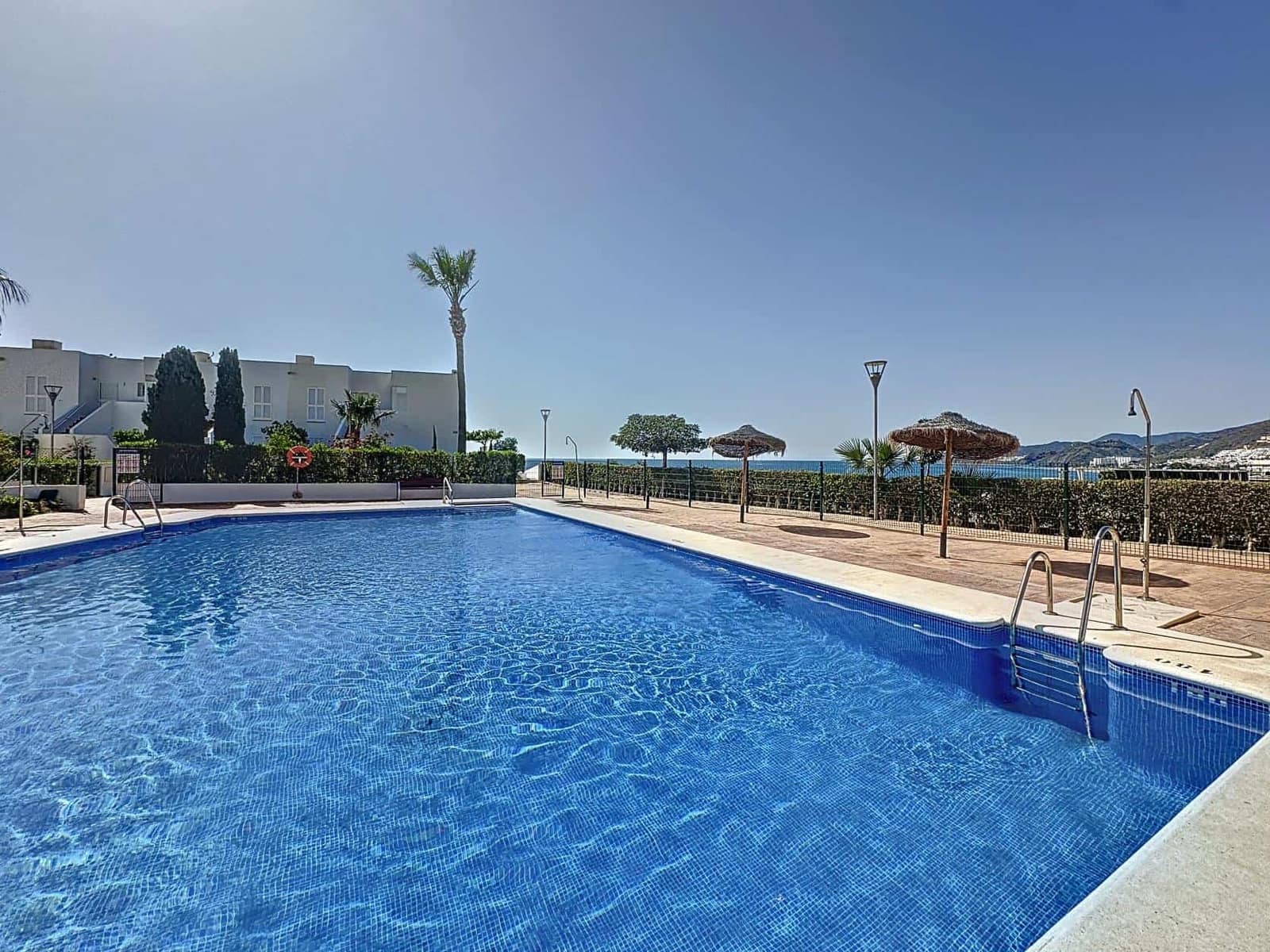 4 bedroom Penthouse for sale in Mojacar with garage - € 495,000 (Ref: 9603106)