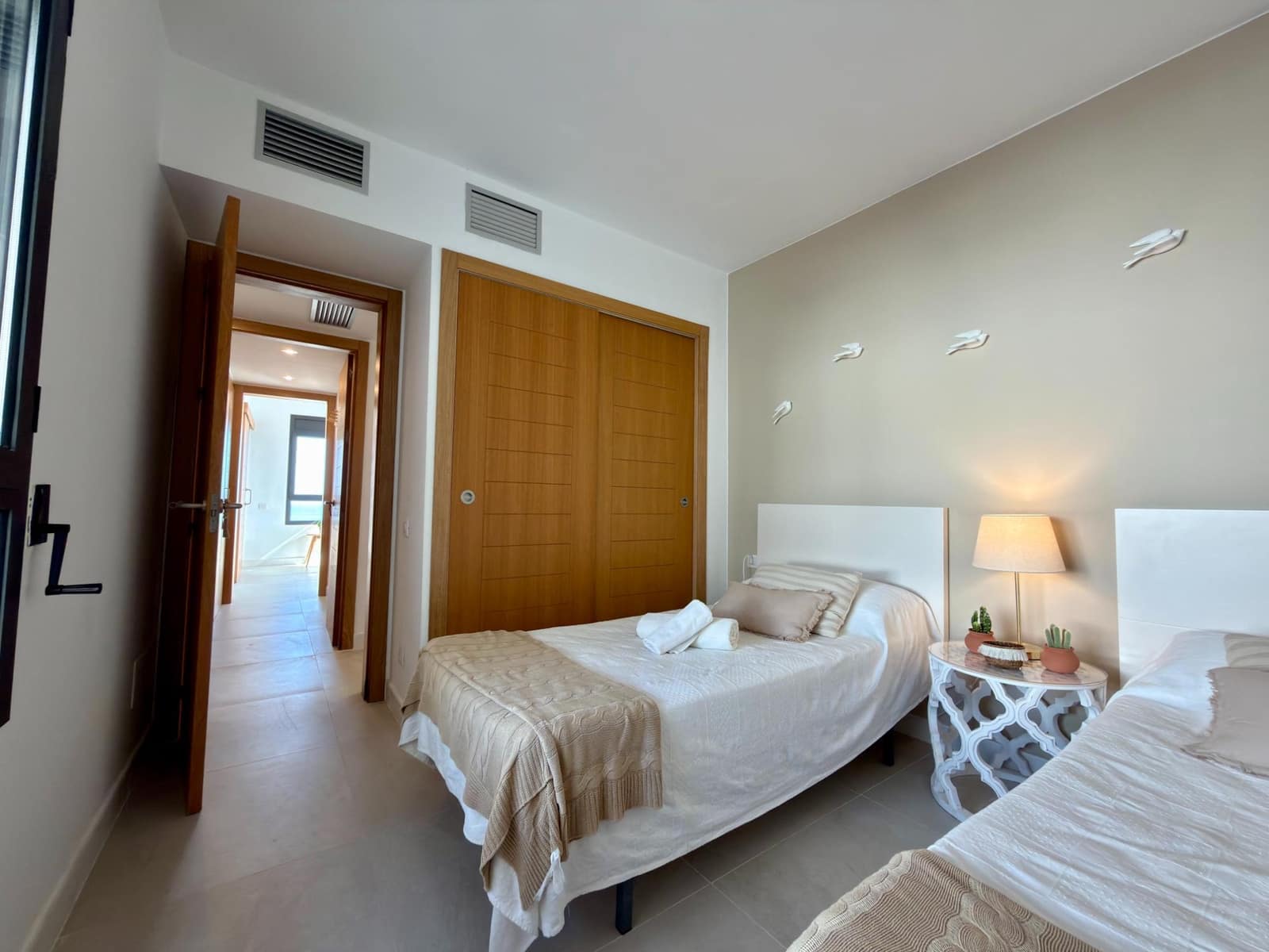 3 bedroom Penthouse for rent in Mojacar with pool garage - € 1,495 (Ref: 9603107)