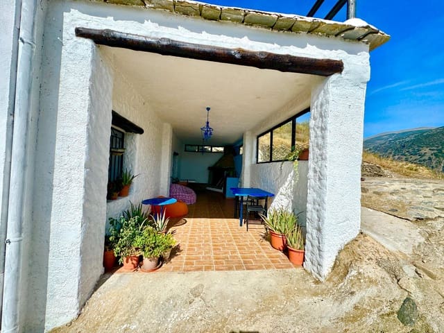 Chalet de 4 habitaciones en Válor en venta con garaje - 155.000 € (Ref: 9603108)